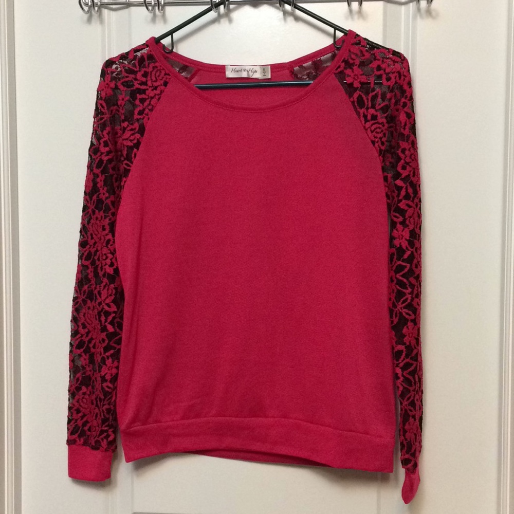 Lace sleeve top